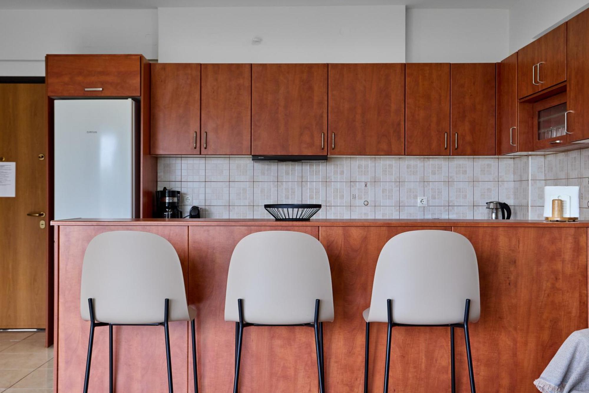 Chios Town Apartment - Heart Of Chios Town With 2 Minute Walk To The Beach Eksteriør billede